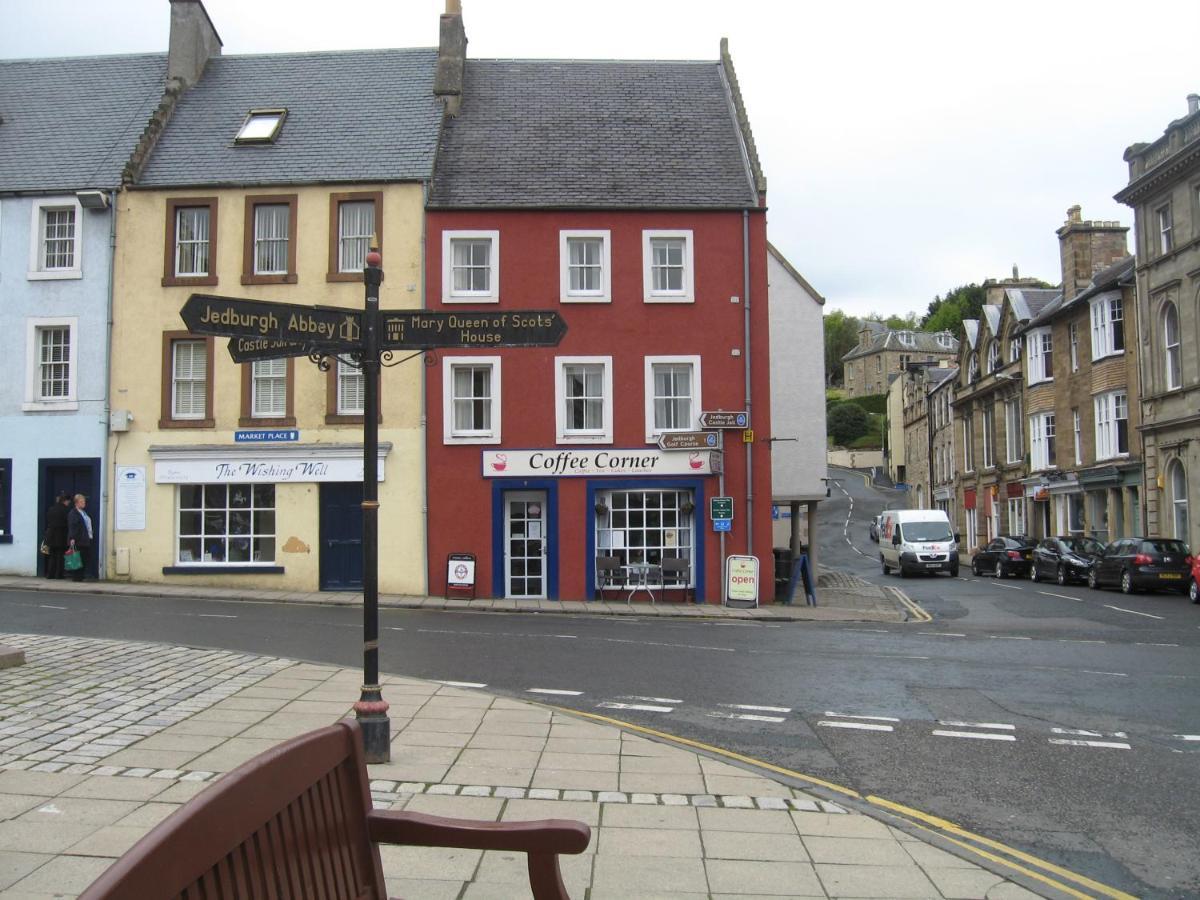 Meadhon Guest House Jedburgh Eksteriør billede