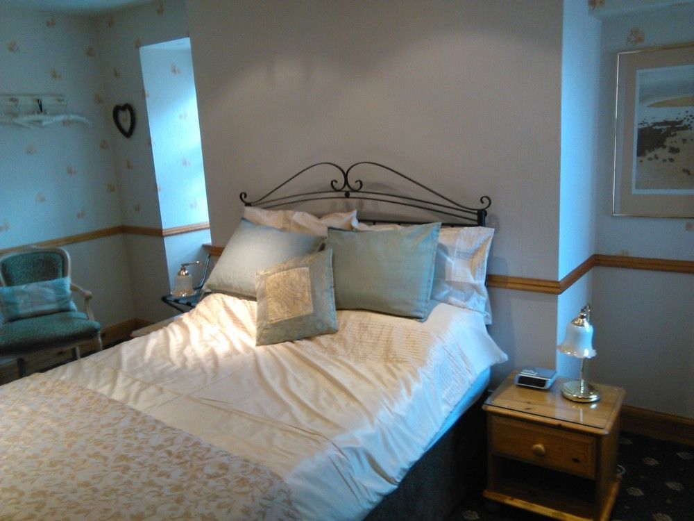 Meadhon Guest House Jedburgh Eksteriør billede